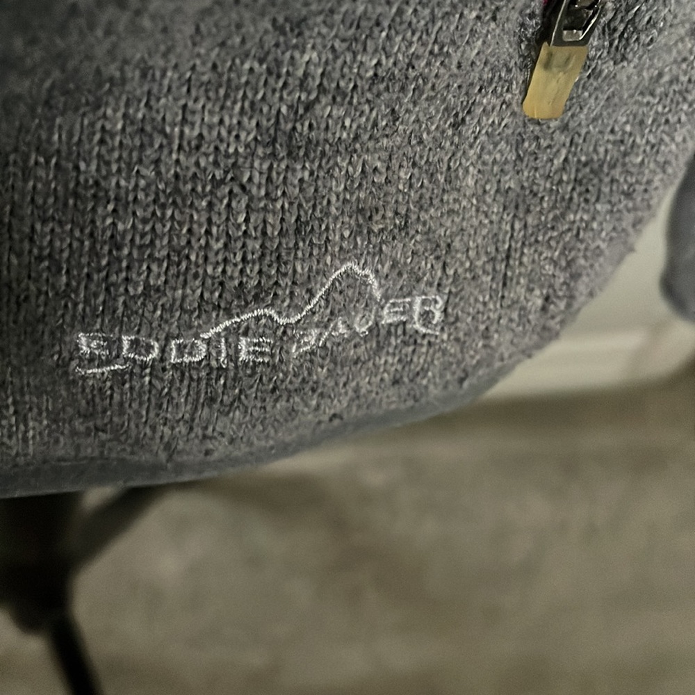 Eddie Bauer extra large zip up - Picture 2 of 10